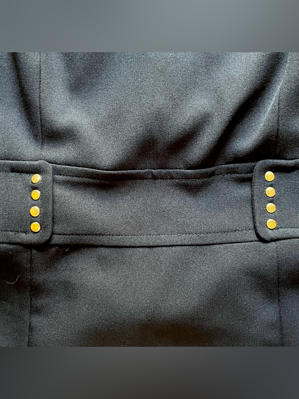 Tahari Cap Sleeved Black Dress With Gold Embellishments at Waist SZ 6 NWOT - Picture 6 of 8